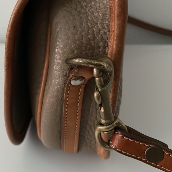 VINTAGE DOONEY AND BOURKE SHOULDER BAG - Picture 9 of 10